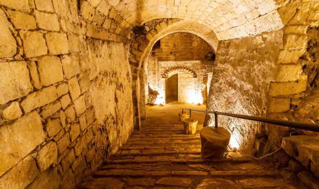 Adelfia, tornano alla luce gli antichi e leggendari tunnel che si estendono nel sottosuolo